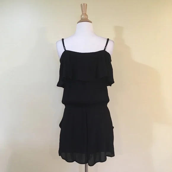 Off Shoulder Ruffle Overlay Romper with Pockets - Picture 6 of 6
